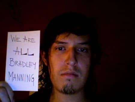 i_am_bradley_manning1.jpg