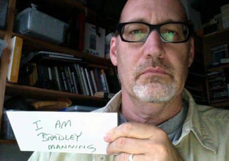 i_am_bradley_manning12.jpg